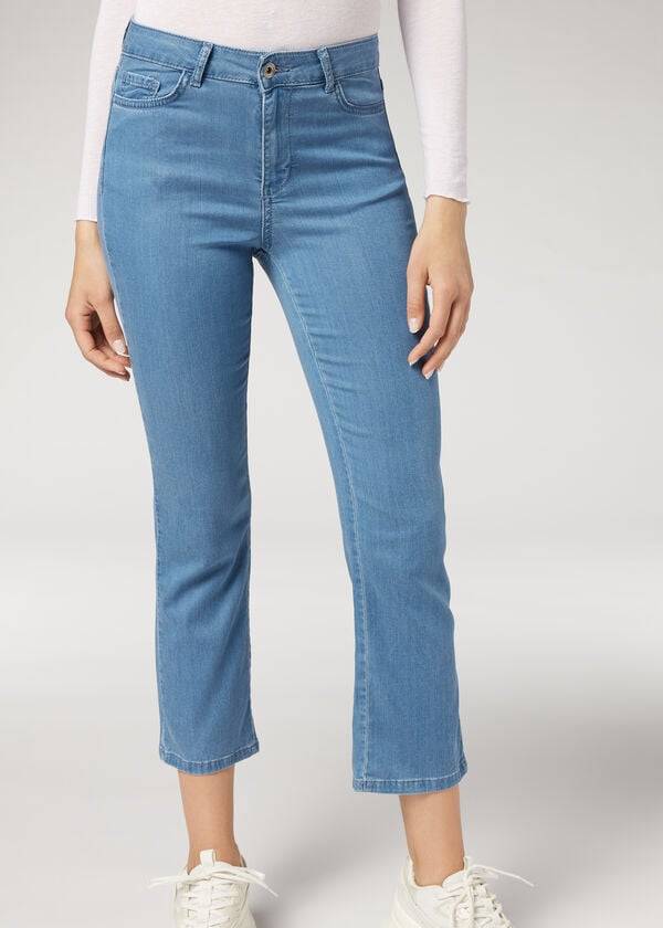 Ženske lahke razširjene skrajšane kavbojke calzedonia eco modre barve